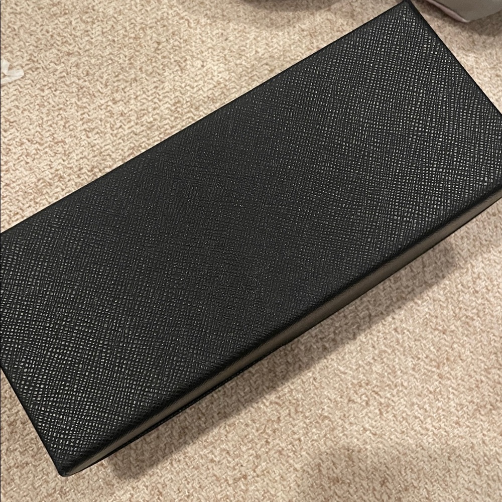 Prada sunglasses case - new no box - Picture 4 of 5